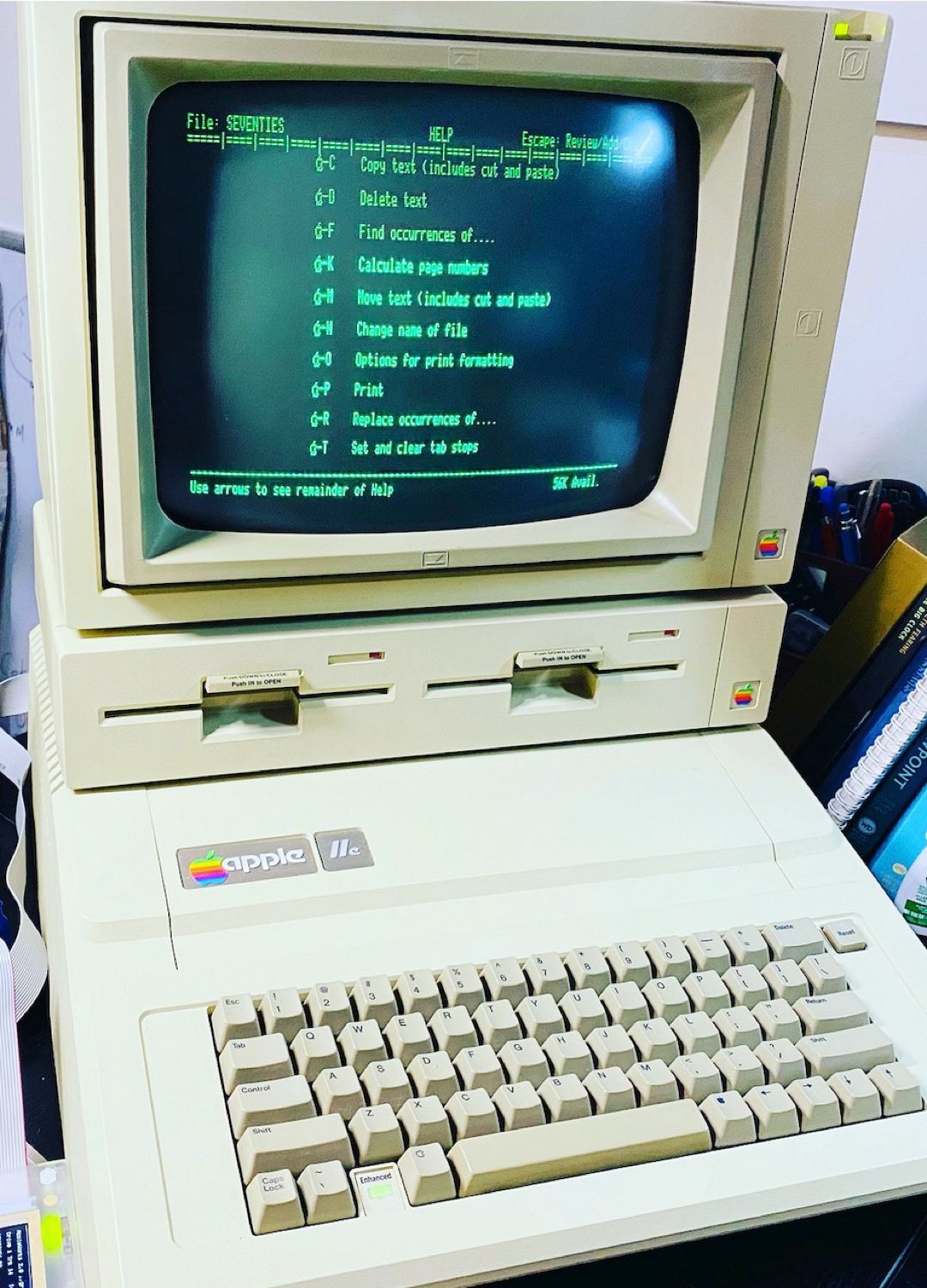 Nana&rsquo;s Apple IIe in near-mint condition